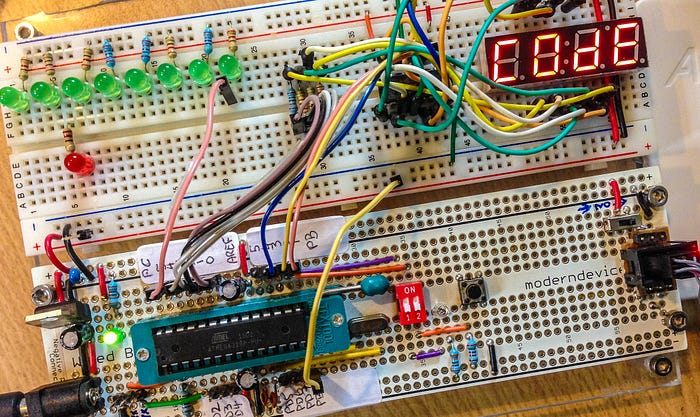 The joy of AVR 8-bit microcontrollers | article review image